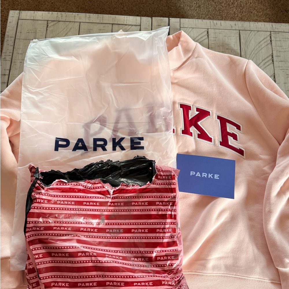 PARKE Valentine’s Day Mockneck XXL - Picture 5 of 5